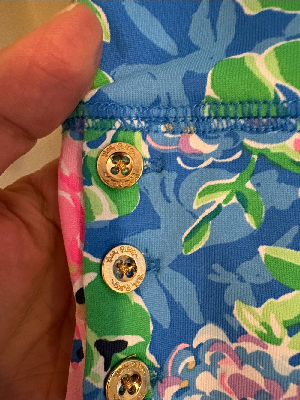 Lilly Pulitzer Blue Floral dress with Pockets. Size large - Picture 2 of 7